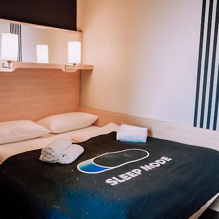 Bed and Breakfast Rcadia Gaming House à Hambourg Extérieur photo