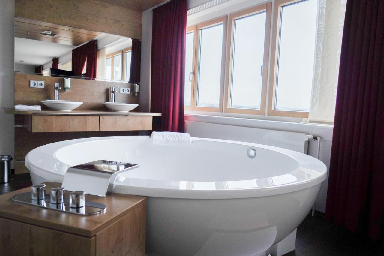 Bed and Breakfast Rcadia Gaming House à Hambourg Extérieur photo